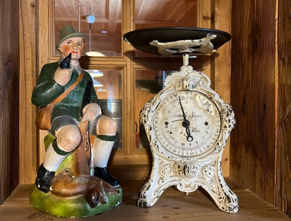 Lovingly furnished snack station on the vacation farm