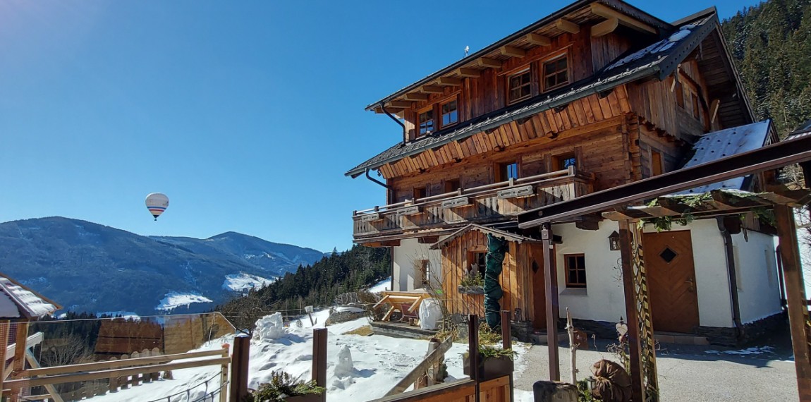 Herrliches Bergpanorama auf dem Halmgut erleben